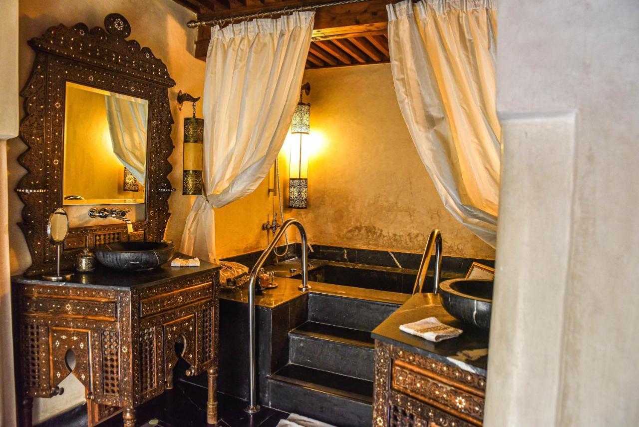 Riad Mayfez Suites & Spa Bagian luar foto