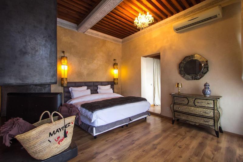 Riad Mayfez Suites & Spa Bagian luar foto