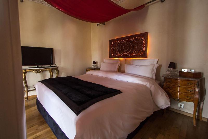 Riad Mayfez Suites & Spa Bagian luar foto